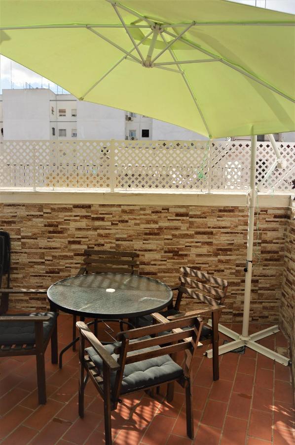 Atico Duplex Marques De Reyes Apartment Sevilla Exterior foto